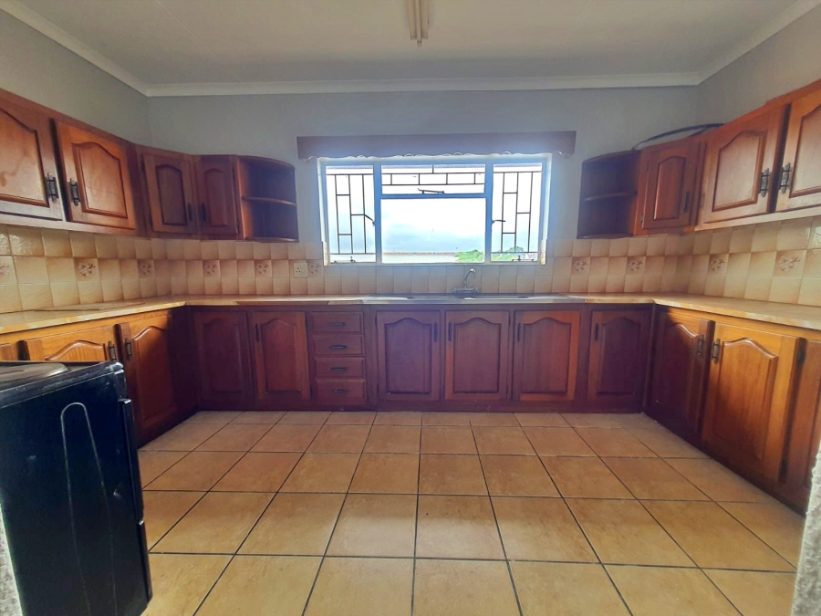 2 Bedroom Property for Sale in Potchefstroom North West
